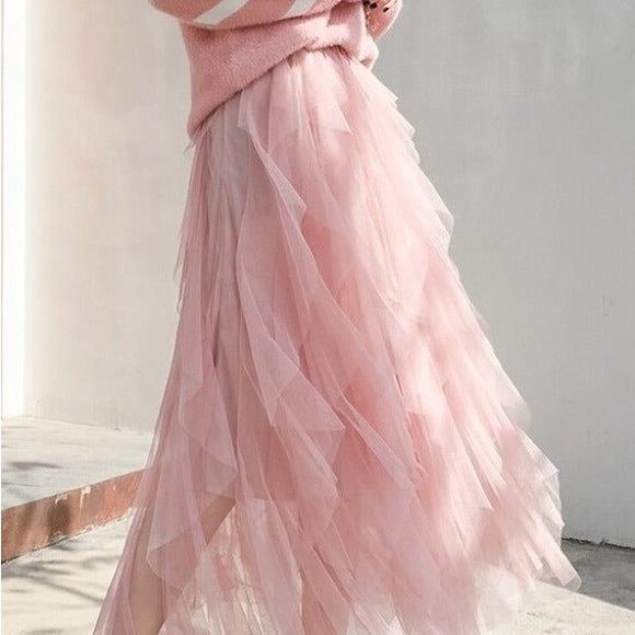 Elegant Pink Tulle Maxi Skirt - Picture 1 of 9